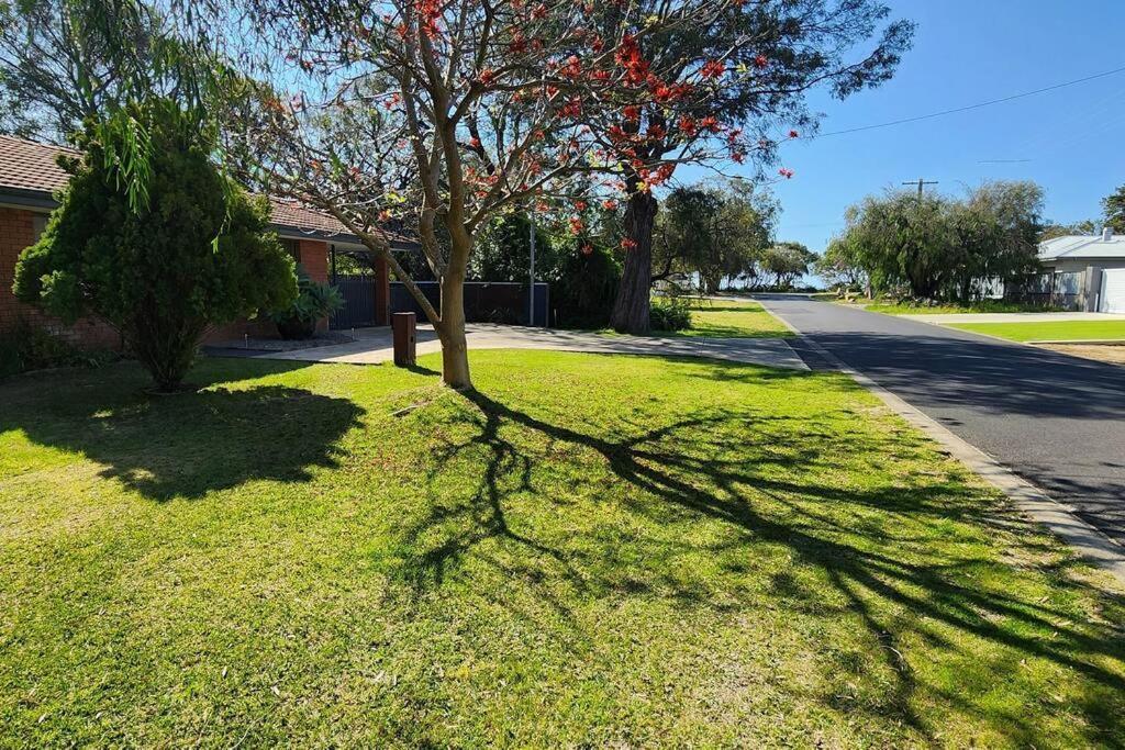 Abbey Beach Cottage Busselton Buitenkant foto