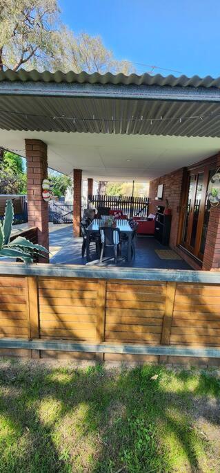 Abbey Beach Cottage Busselton Buitenkant foto